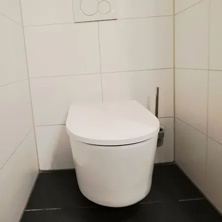 10 - 